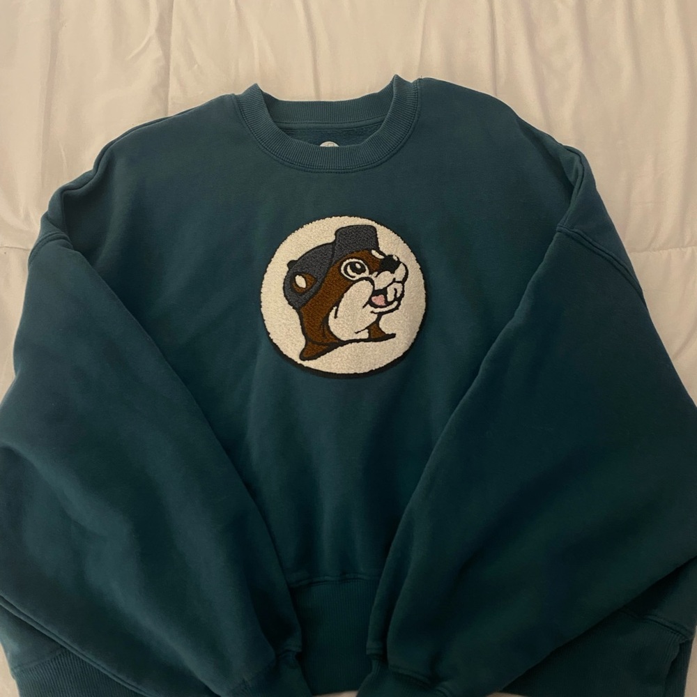Bucees sweater!